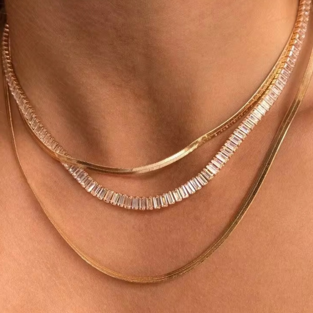 White and gold bezel crystal 
 Jewel necklace bracelet tennis new 18kt Jewelry